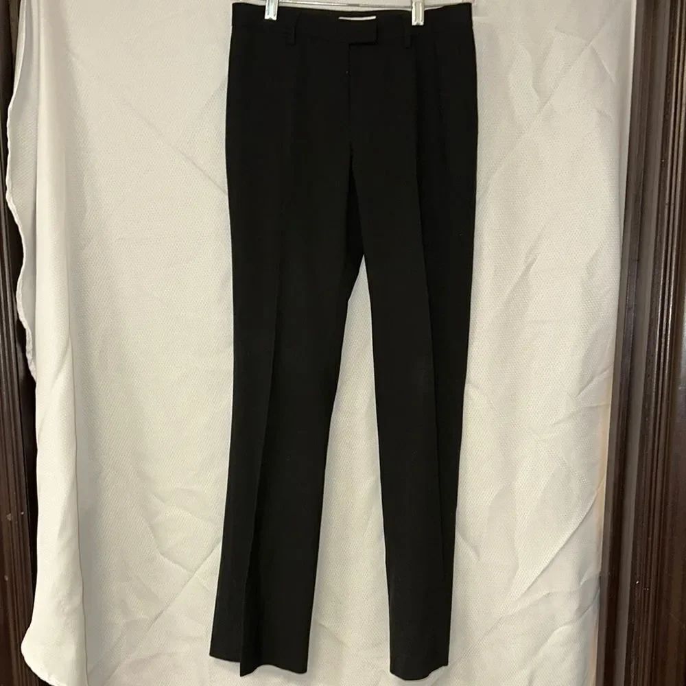 Hugo Buscati Black Dress Pants with Sleek Tailored Design